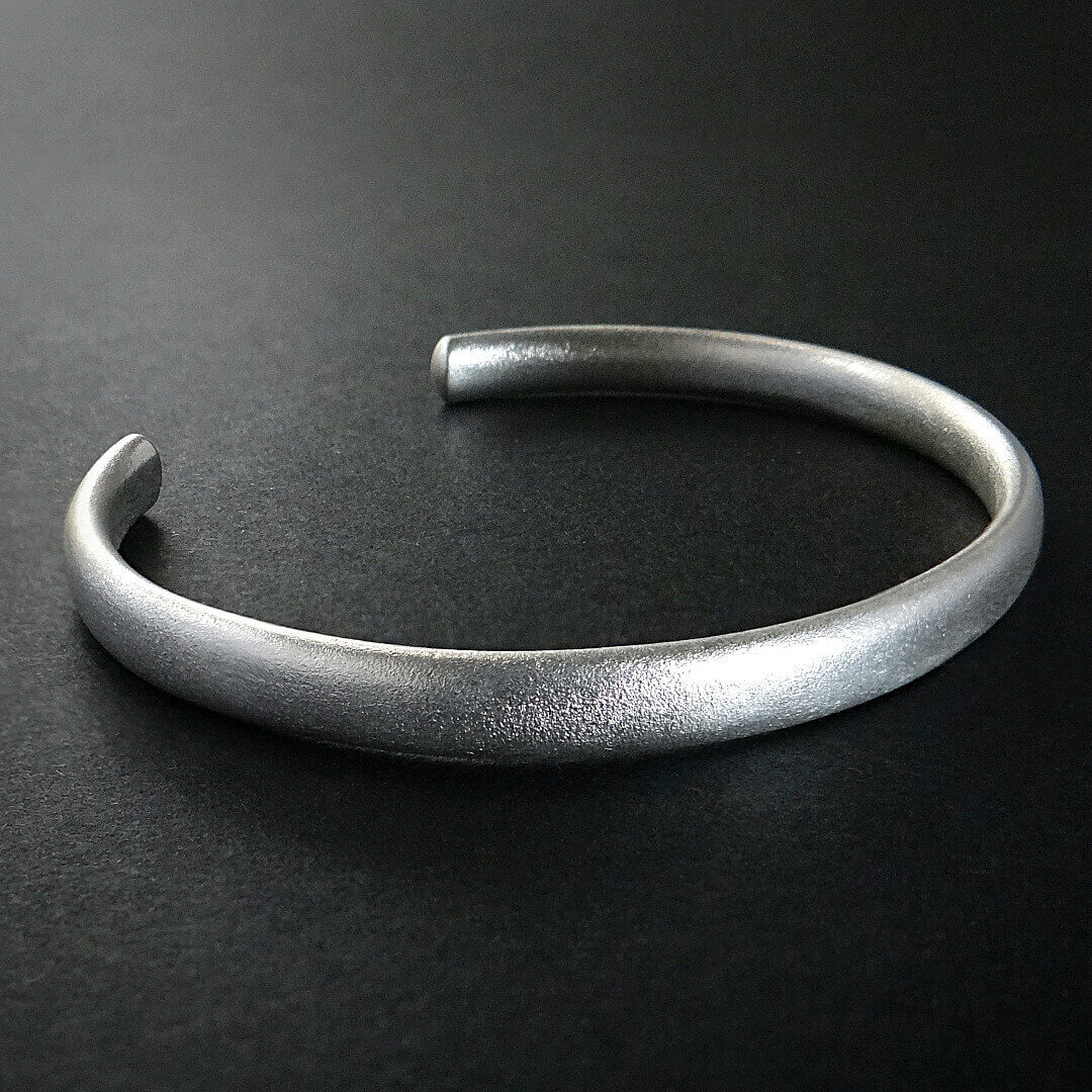 Sterling Silver Slim Frosted Cuff Sterling Silver Slim Frosted Cuff
