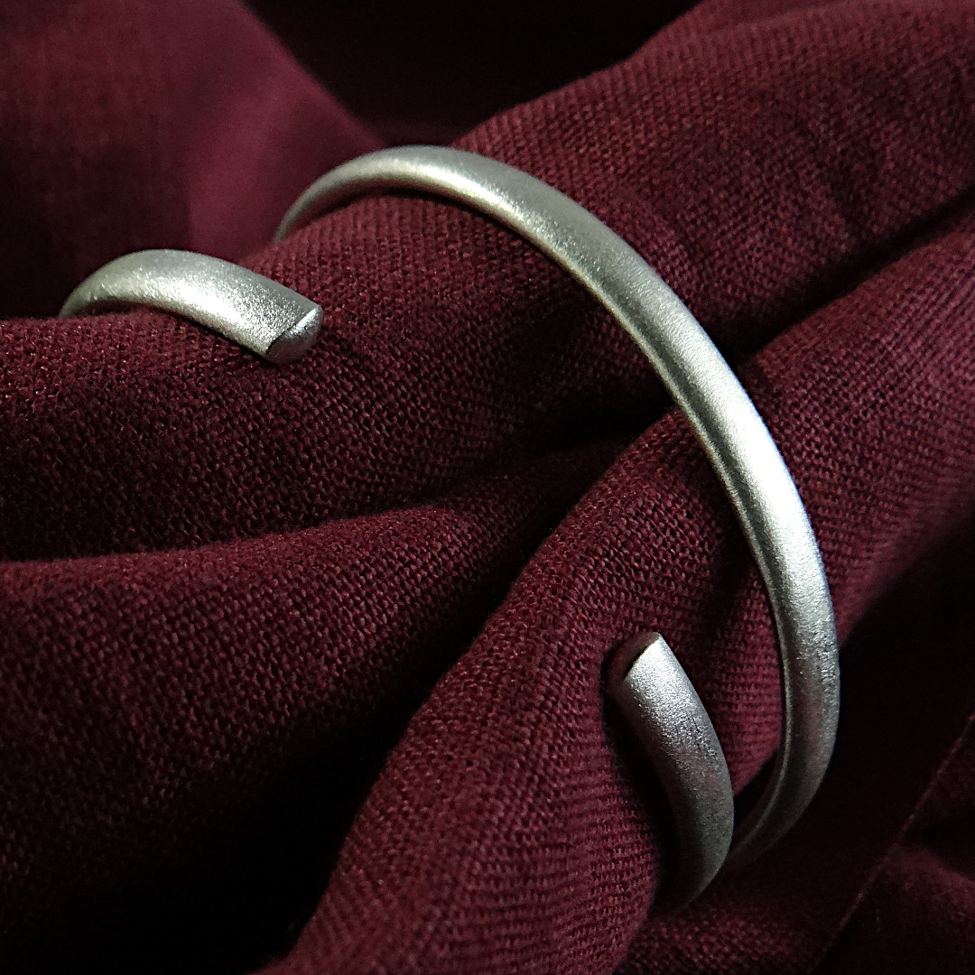 Sterling Silver Slim Frosted Cuff Sterling Silver Slim Frosted Cuff